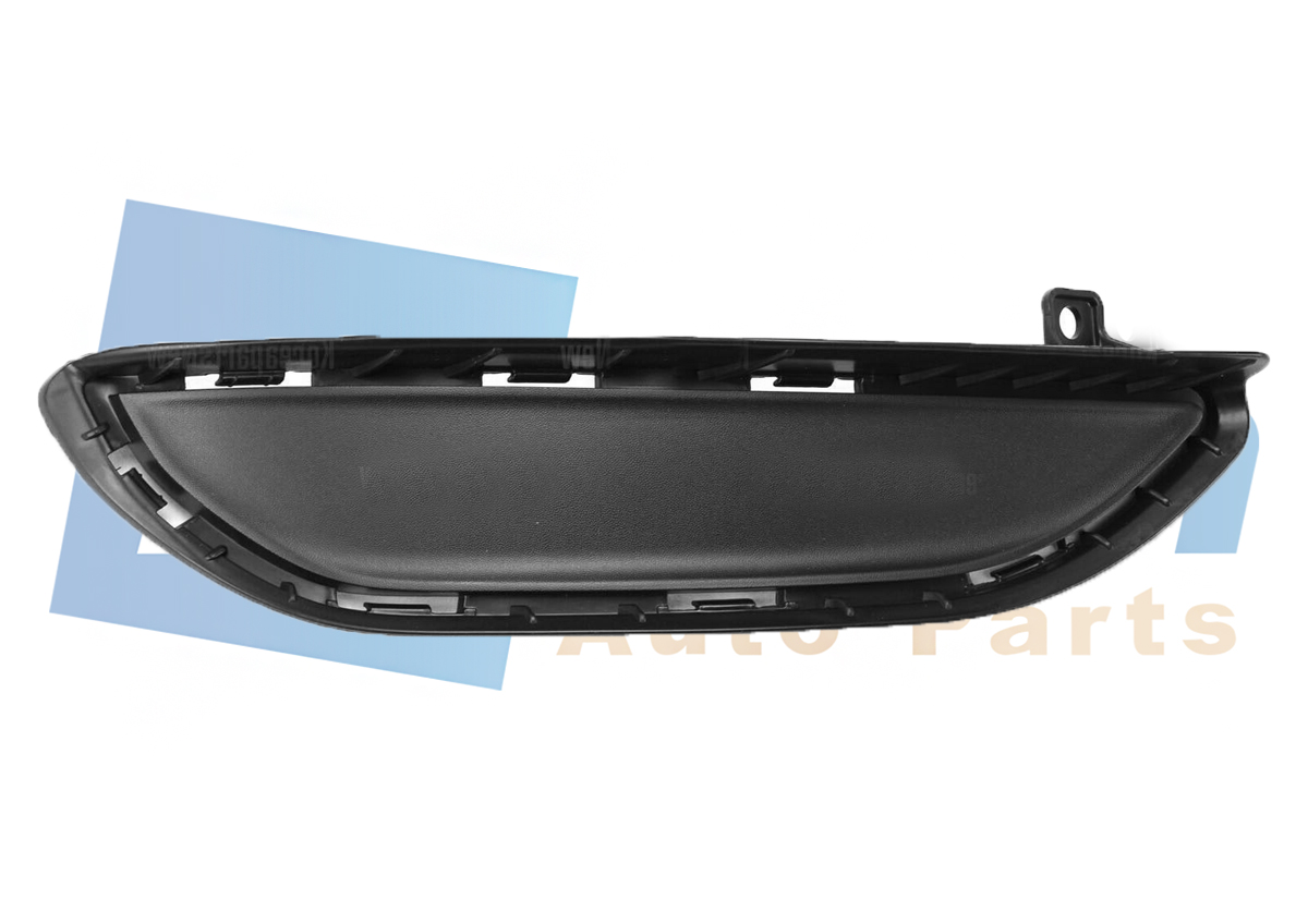 COVER-FR FOG LAMP LWR RH