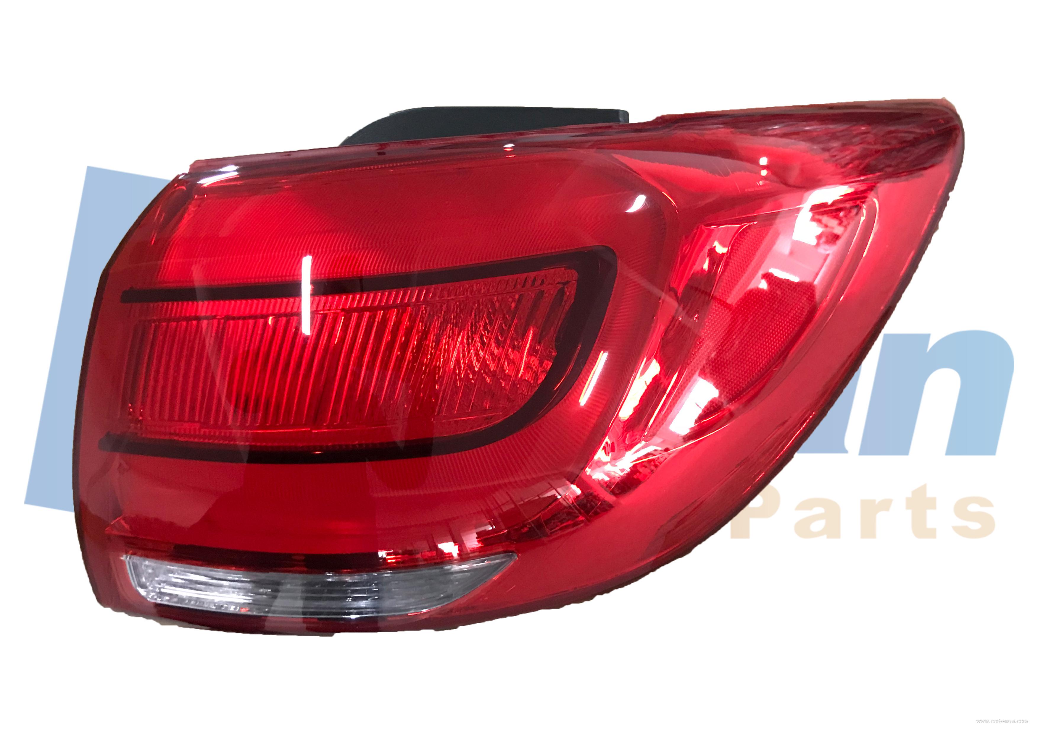 TAIL LAMP OUTER RH